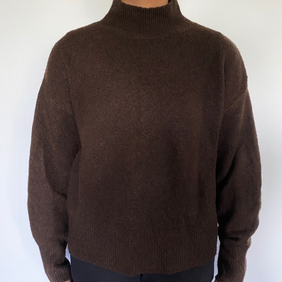 H&M Knit Turtleneck Sweater - Picture 2 of 6